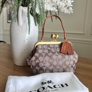 Coach Crystal Kisslock bag in small